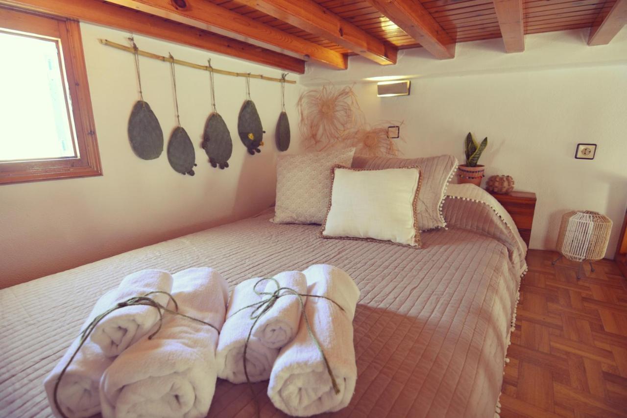 Bright & Relaxing Loft With Attic Room In The Heart Of Mykonos City Mykonos Town Exterior foto