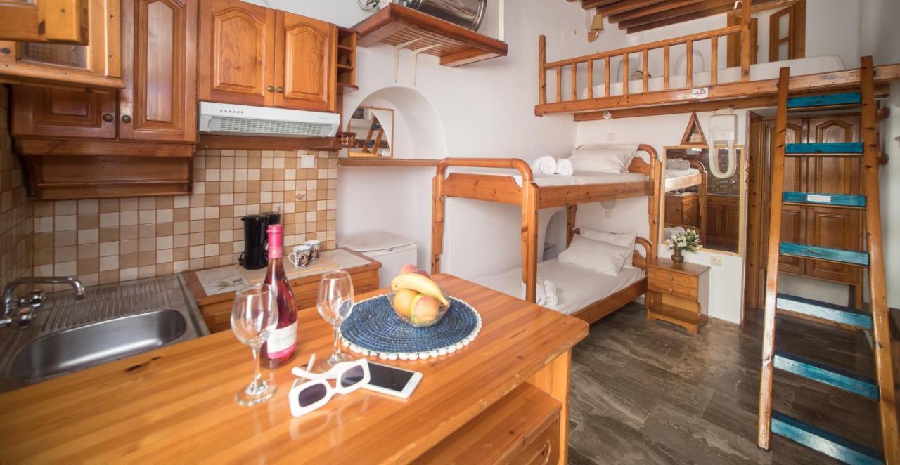 Bright & Relaxing Loft With Attic Room In The Heart Of Mykonos City Mykonos Town Exterior foto