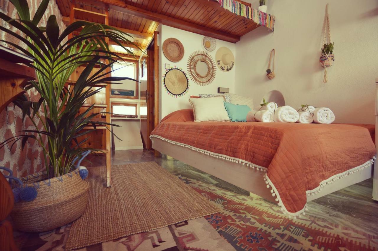 Bright & Relaxing Loft With Attic Room In The Heart Of Mykonos City Mykonos Town Exterior foto