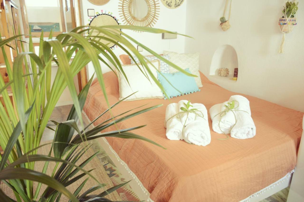 Bright & Relaxing Loft With Attic Room In The Heart Of Mykonos City Mykonos Town Exterior foto