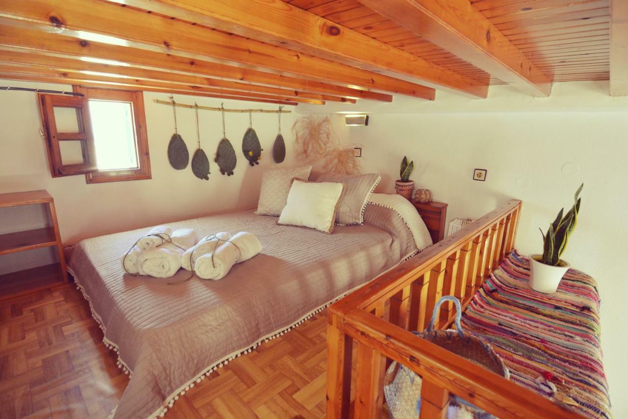 Bright & Relaxing Loft With Attic Room In The Heart Of Mykonos City Mykonos Town Exterior foto